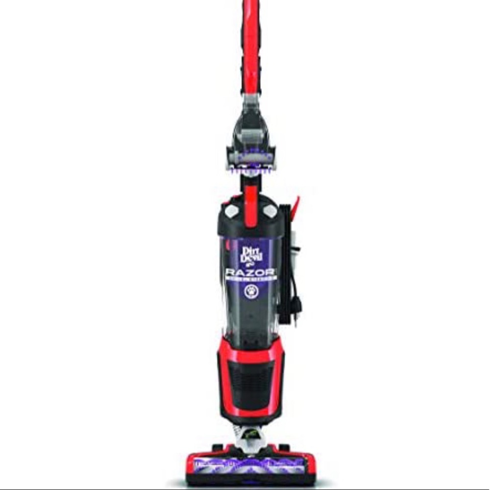 NIB Dirt Devil Razor Pet Bagless vacuum